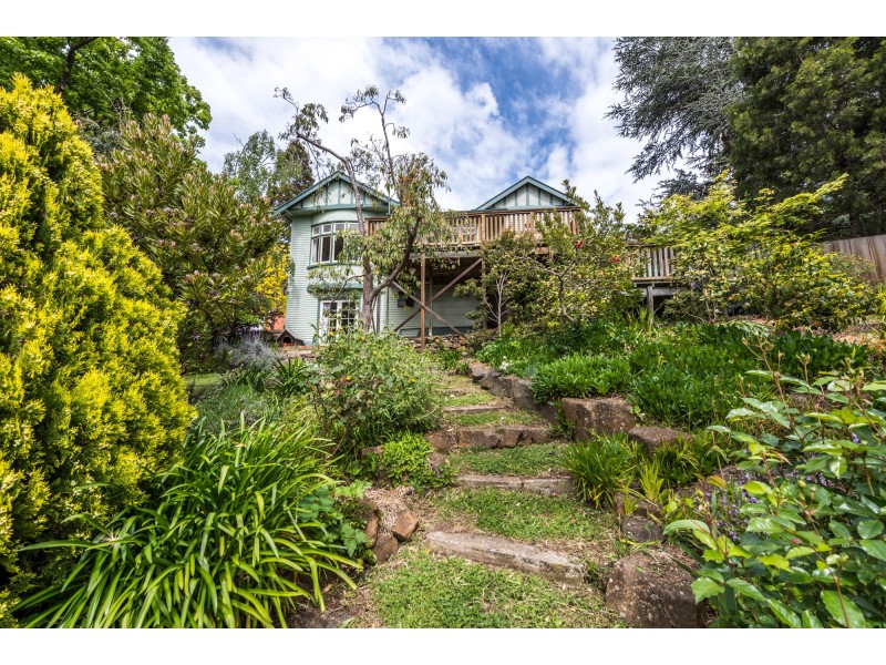 24 Bain Terrace, Trevallyn TAS 7250