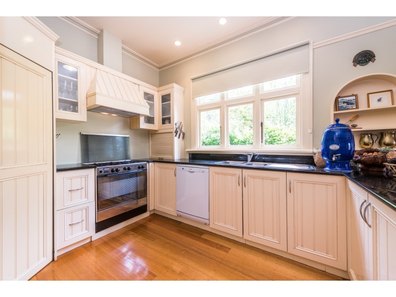 24 Bain Terrace, Trevallyn TAS 7250