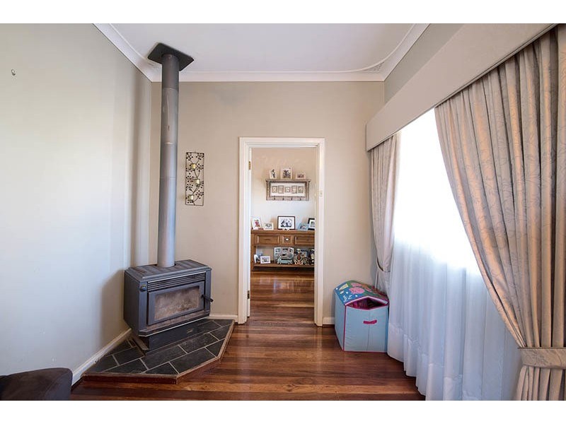 1 Christmass Street, Northam WA 6401