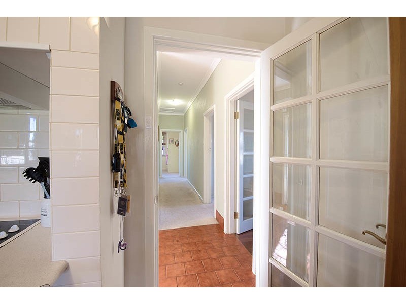 1 Christmass Street, Northam WA 6401
