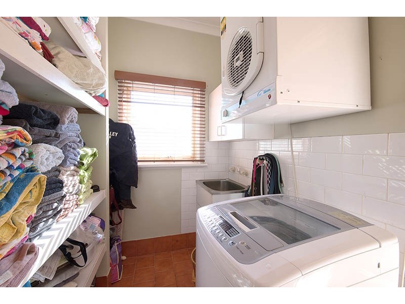 1 Christmass Street, Northam WA 6401
