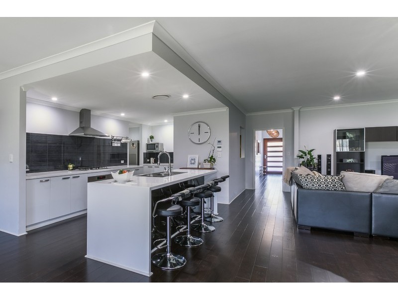 11  Solstice Way, Australind WA 6233