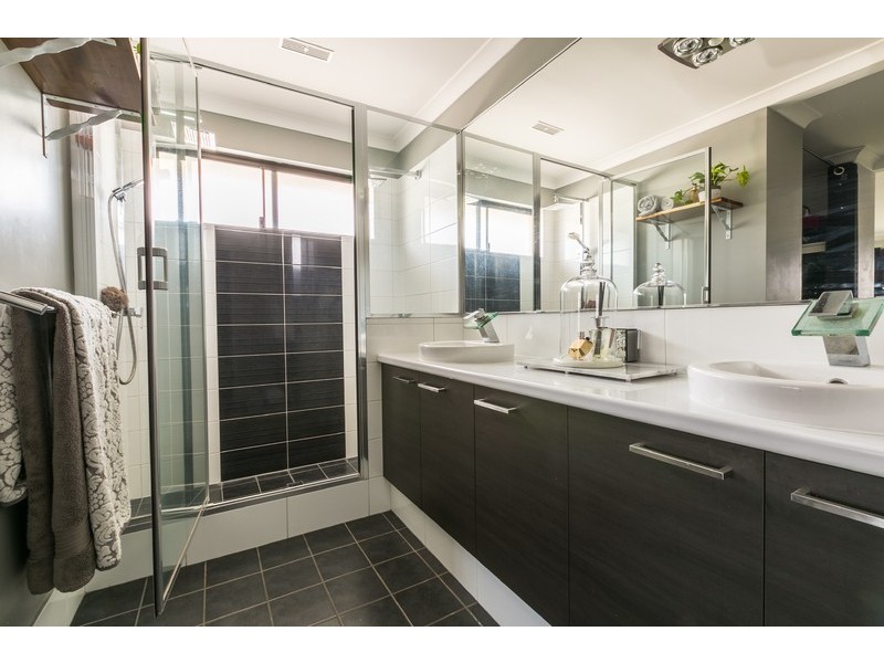 11  Solstice Way, Australind WA 6233