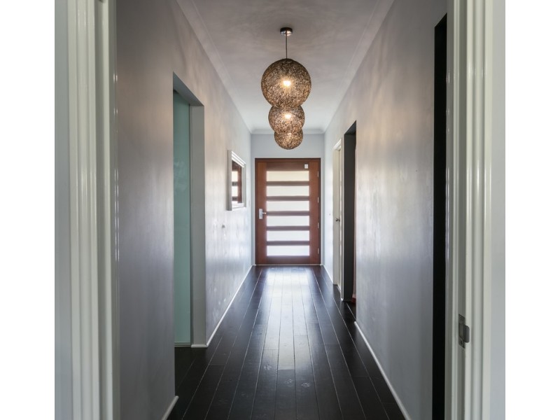 11  Solstice Way, Australind WA 6233