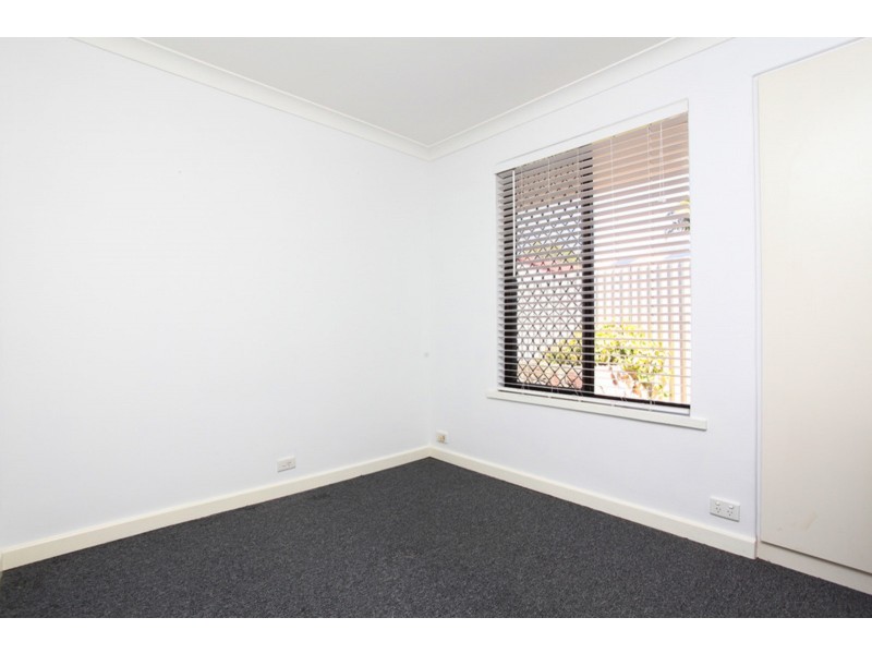 7 Howlett Place, Leeming WA 6149