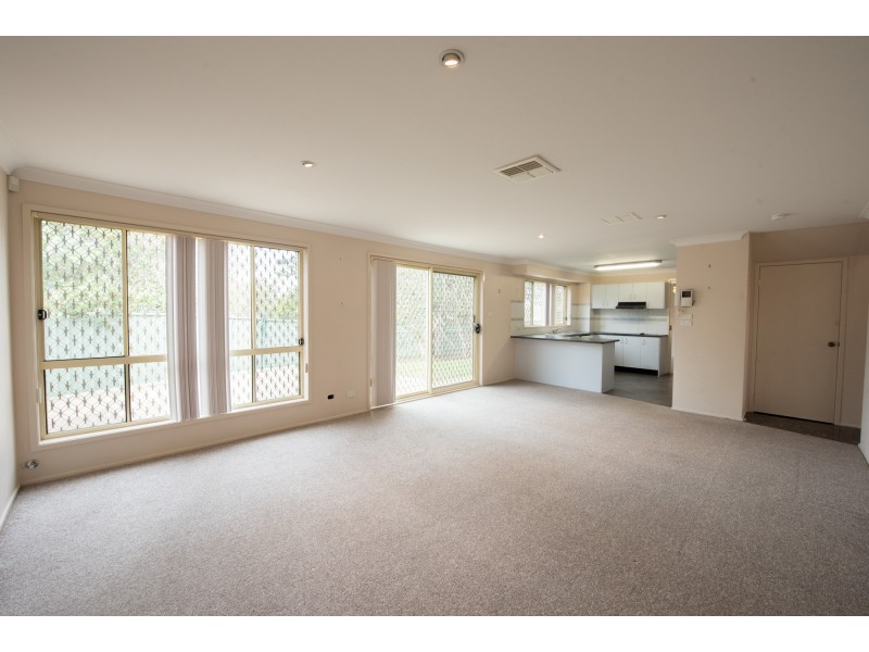 199 Lake Rd, Elermore Vale NSW 2287