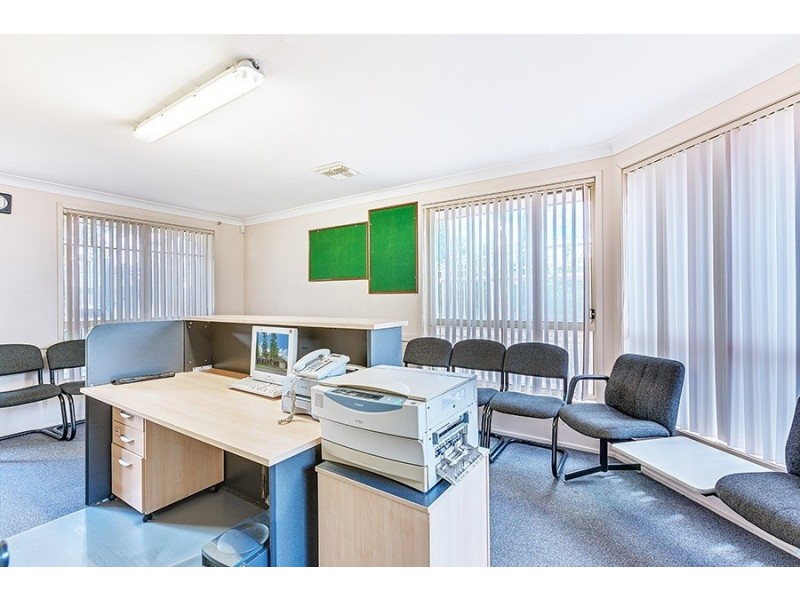 199 Lake Rd, Elermore Vale NSW 2287