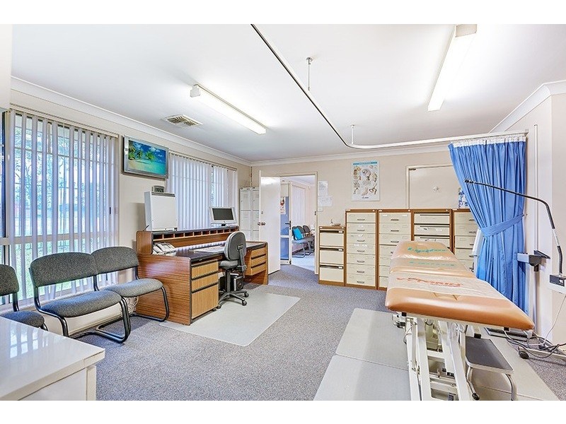 199 Lake Rd, Elermore Vale NSW 2287