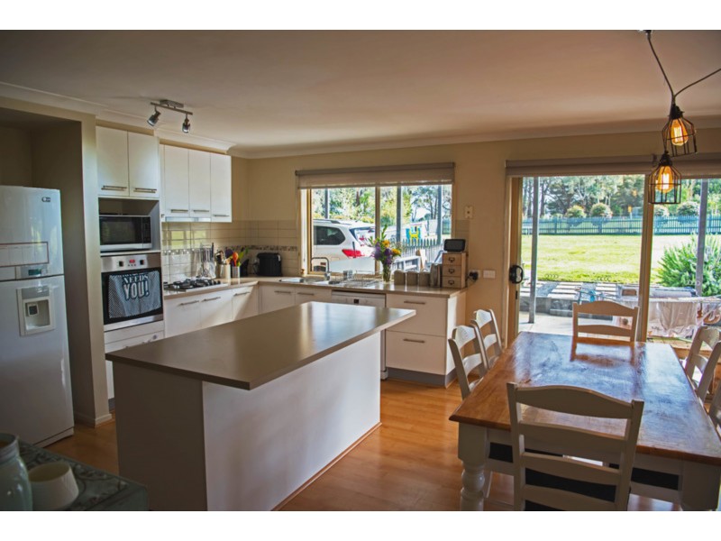 855 Hazelwood Road, Hazelwood North VIC 3840