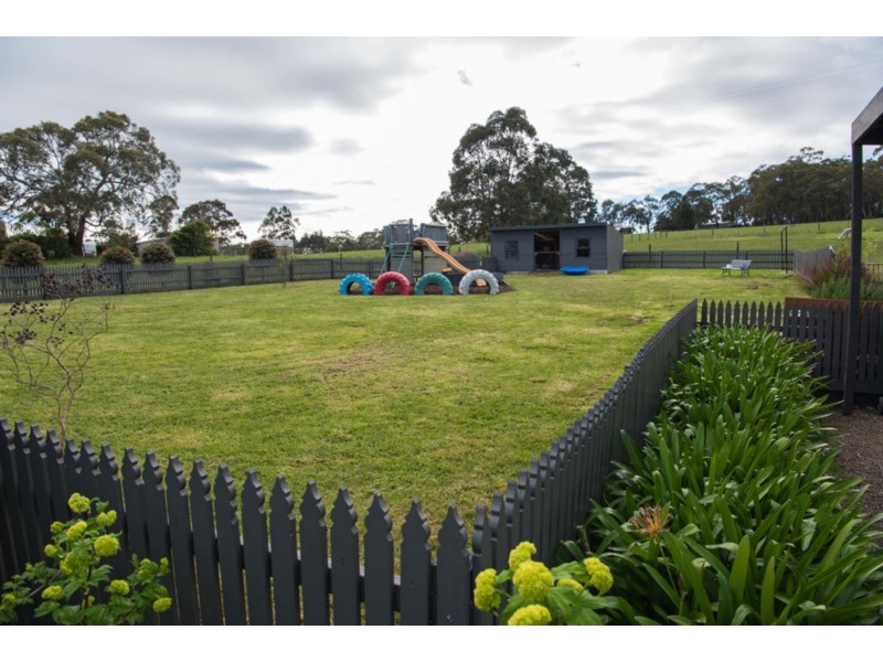 855 Hazelwood Road, Hazelwood North VIC 3840