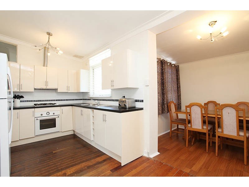 18 Whittome St, Middle Swan WA 6056