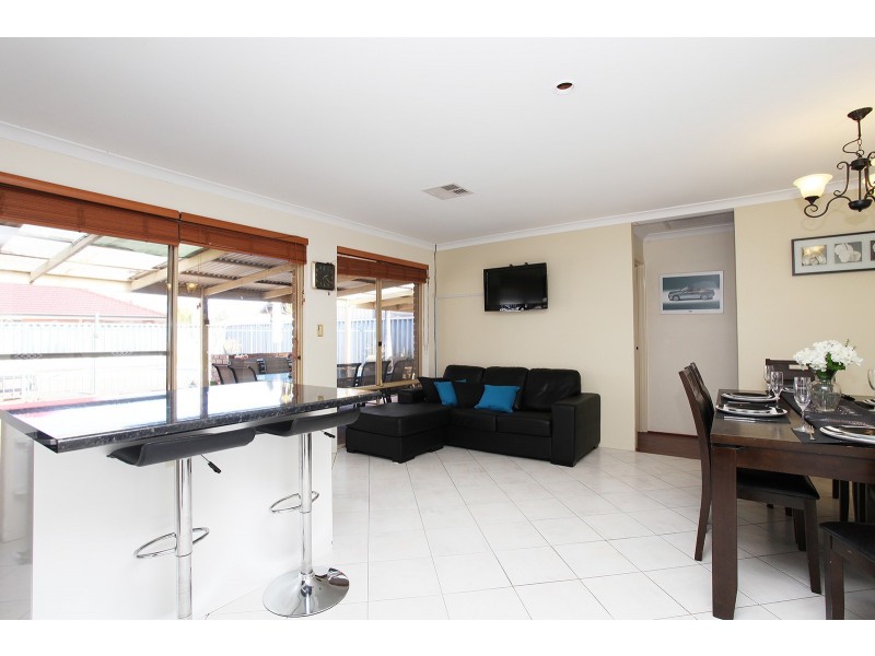 73 Giralia Parkway, Ballajura WA 6066