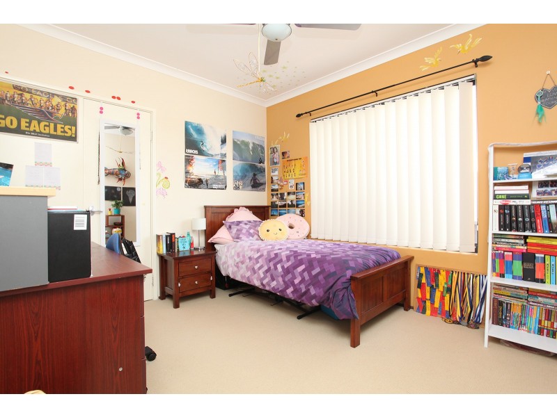 8 Cranbrook Cres, Dawesville WA 6211