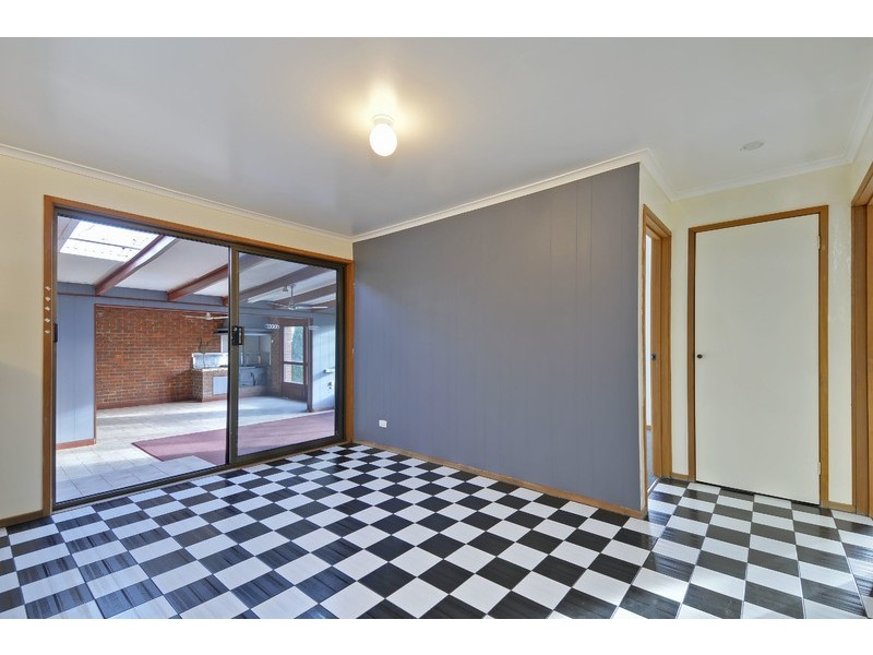 18 Hood Street, Rosedale VIC 3847