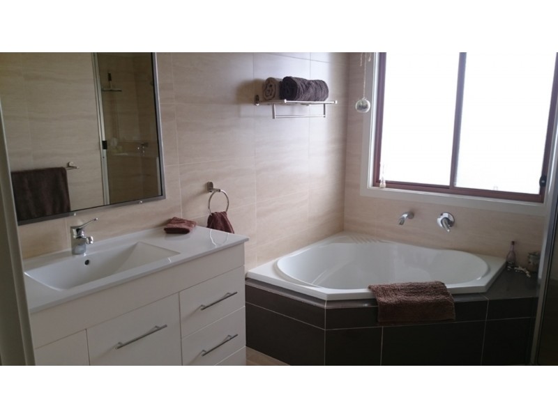 436 Careys Road, Hillville NSW 2430