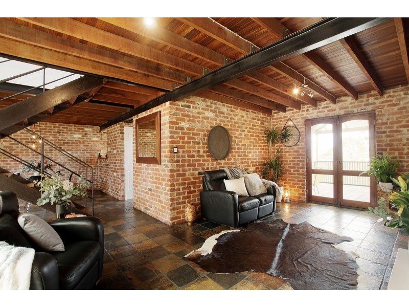 33 Bolton Place, Fremantle WA 6160