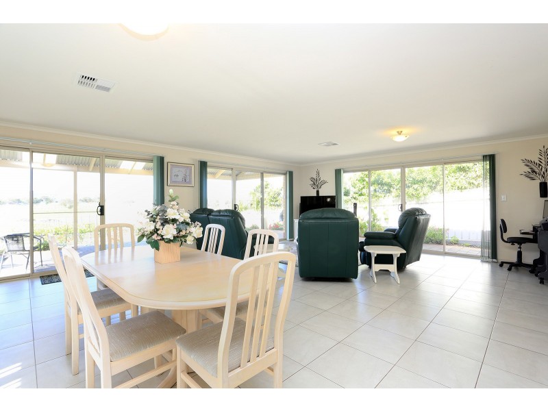 20 Harvest Drive, Mclaren Vale SA 5171