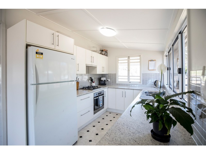 18B Allendale Drive, Alligator Creek QLD 4816