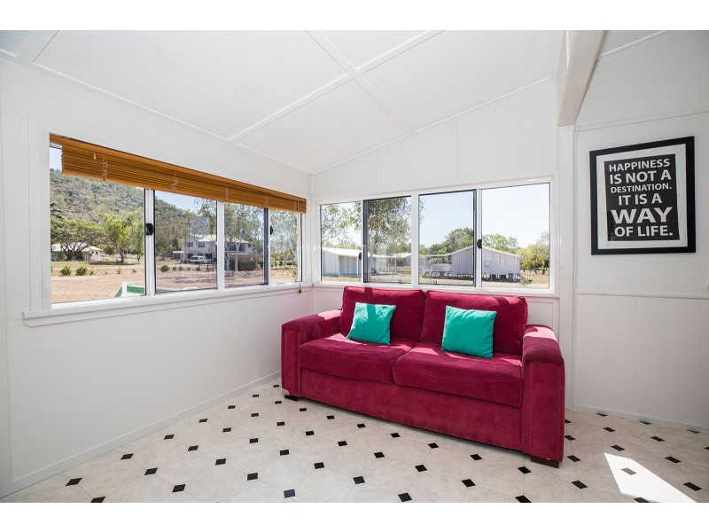 18B Allendale Drive, Alligator Creek QLD 4816