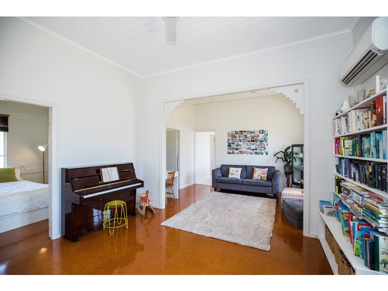 18B Allendale Drive, Alligator Creek QLD 4816