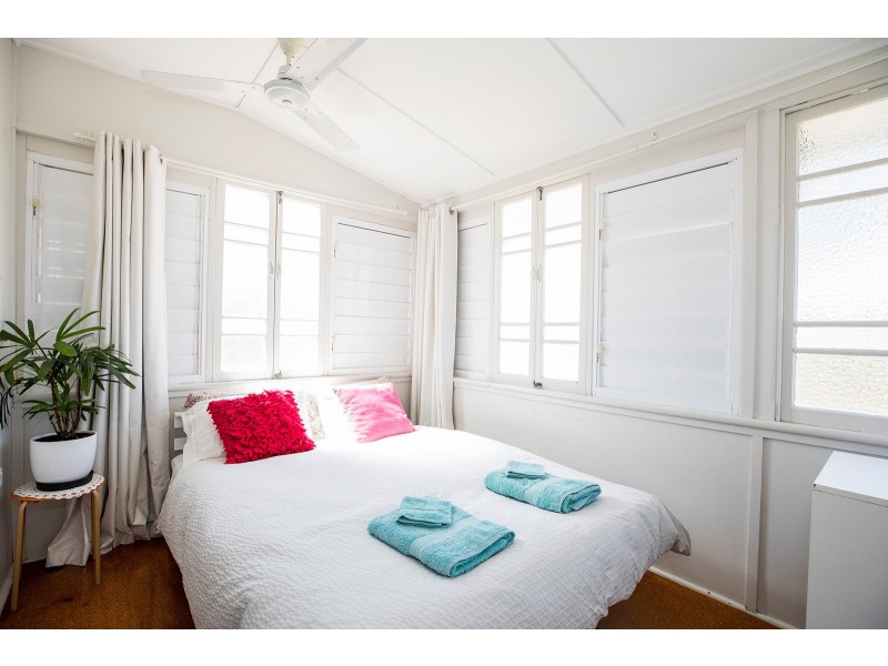 18B Allendale Drive, Alligator Creek QLD 4816