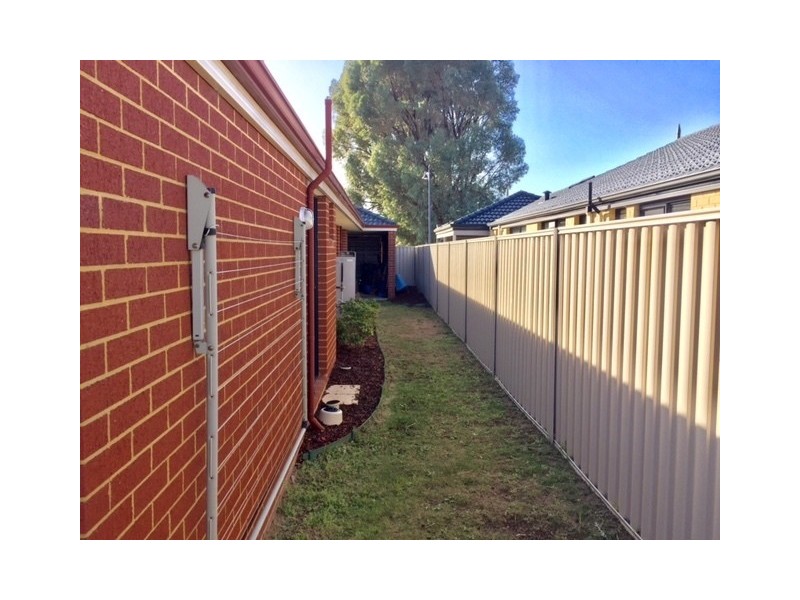 8 Torquay Way, Secret Harbour WA 6173