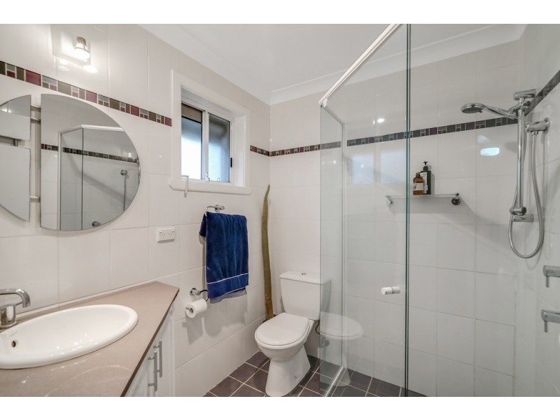 19 Adam Place, Macquarie Fields NSW 2564