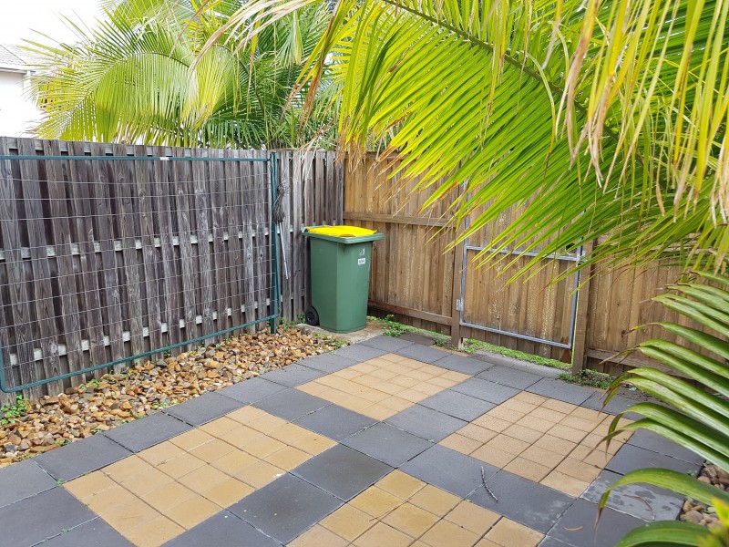 61/125 Pappas Way, Carrara QLD 4211