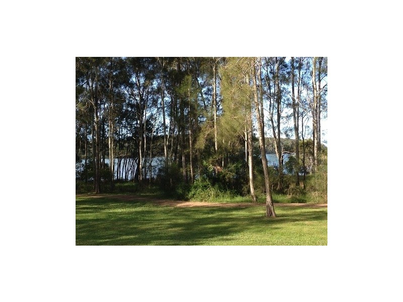 12 Coomba Road, Coomba Park NSW 2428