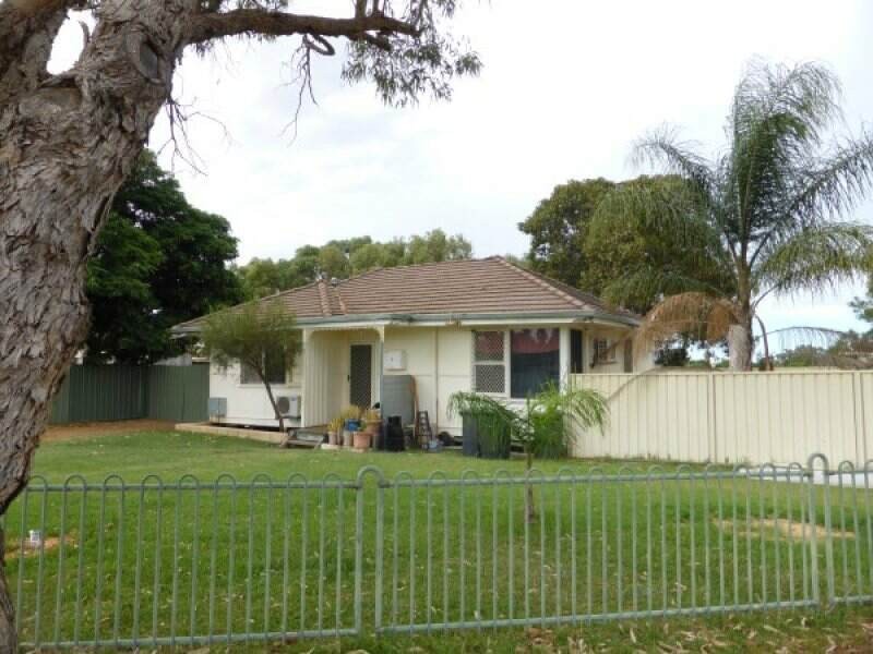 2 Euryalus Road, Utakarra WA 6530