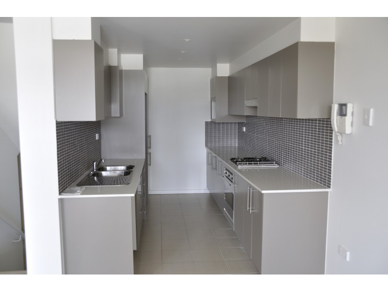 28/24-26 Watt Street, Gosford NSW 2250