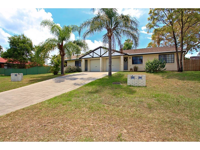 13 Fraser Place, Morayfield QLD 4506