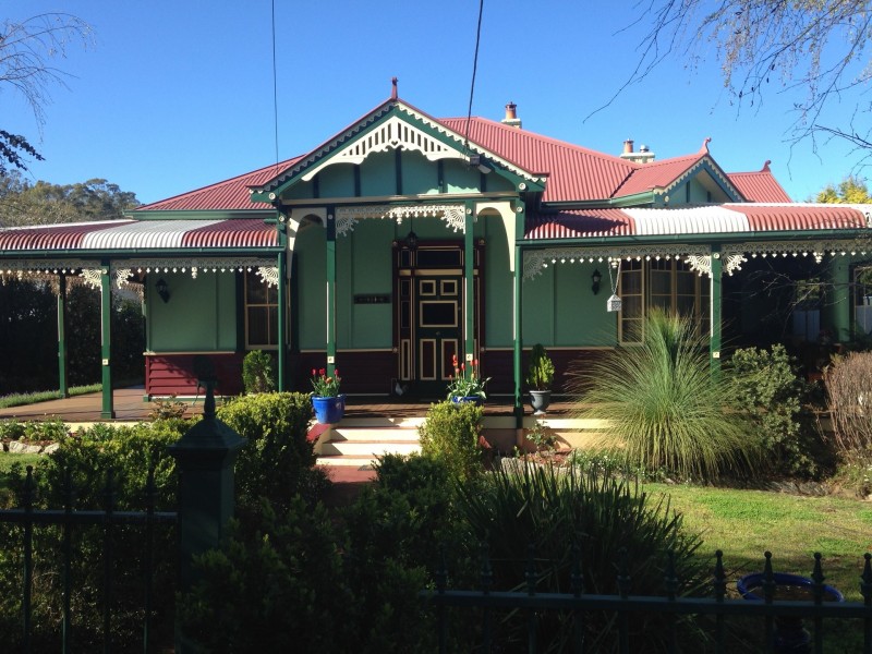 275 Meade St, Glen Innes NSW 2370