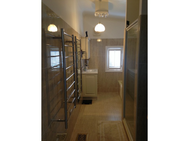 275 Meade St, Glen Innes NSW 2370