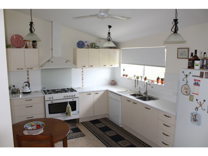 15 Brenaden Close., Dimbulah QLD 4872