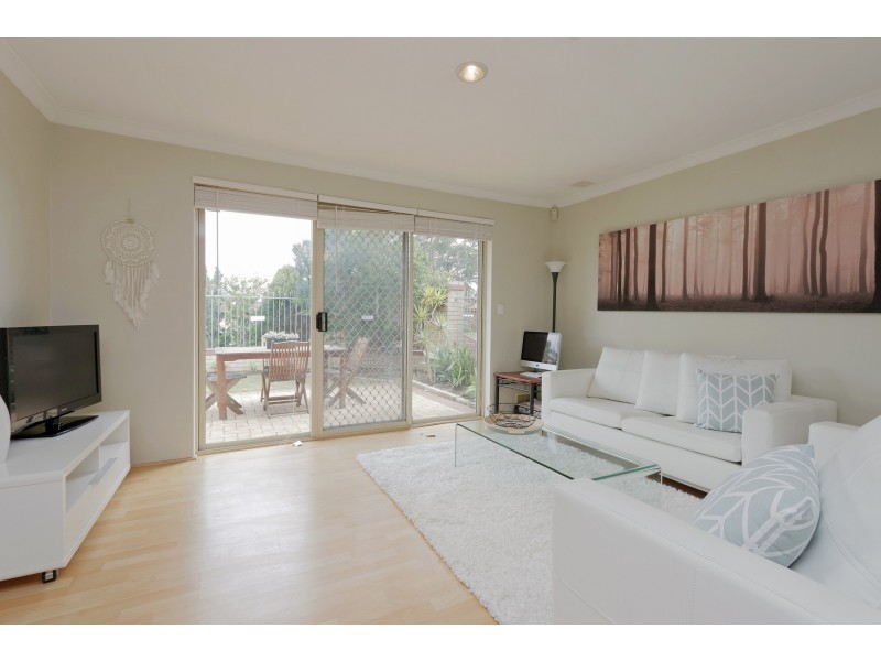 15/6 Boulder St, Bentley WA 6102