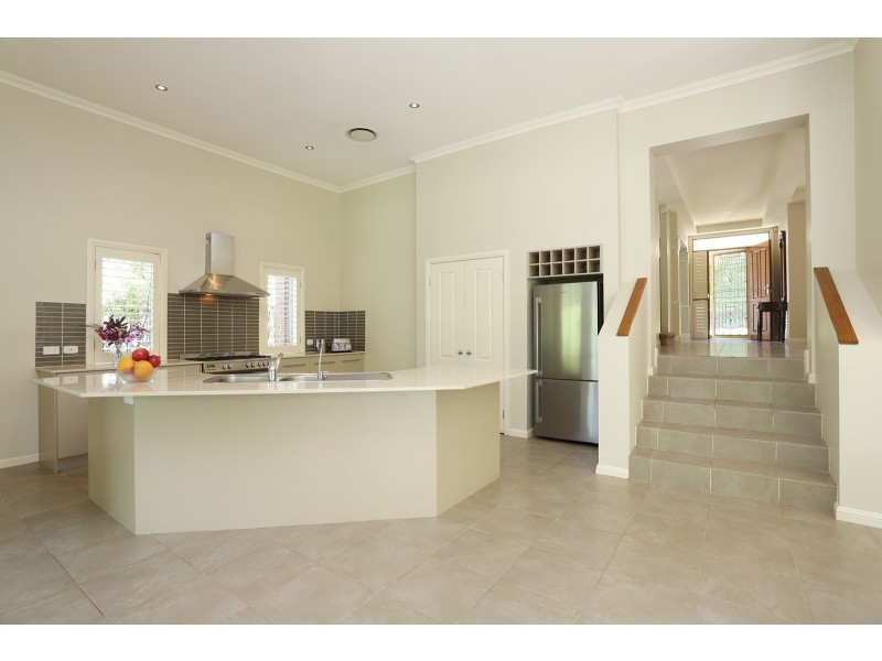 3 Moore Ave, Lindfield NSW 2070