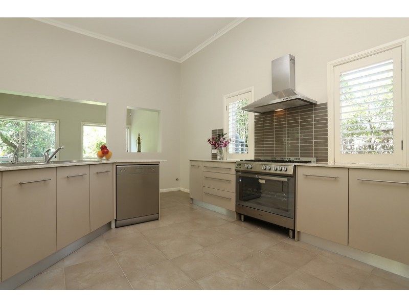 3 Moore Ave, Lindfield NSW 2070