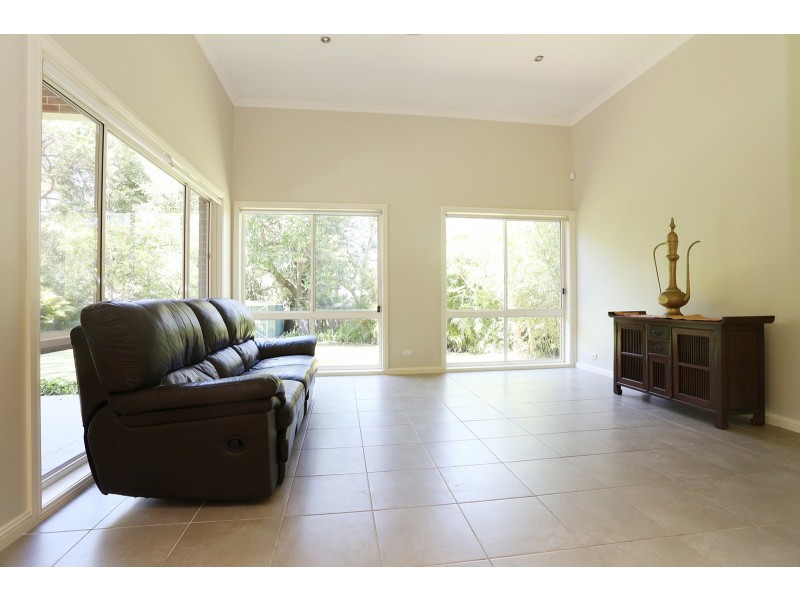 3 Moore Ave, Lindfield NSW 2070