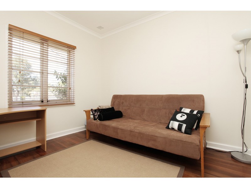 18  Gallagher St, Eden Hill WA 6054