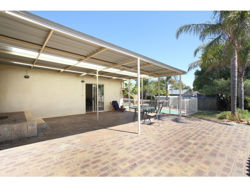 18  Gallagher St, Eden Hill WA 6054