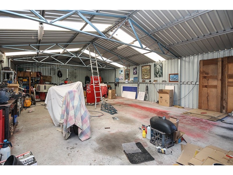 21 Farm Trail, Gidgegannup WA 6083