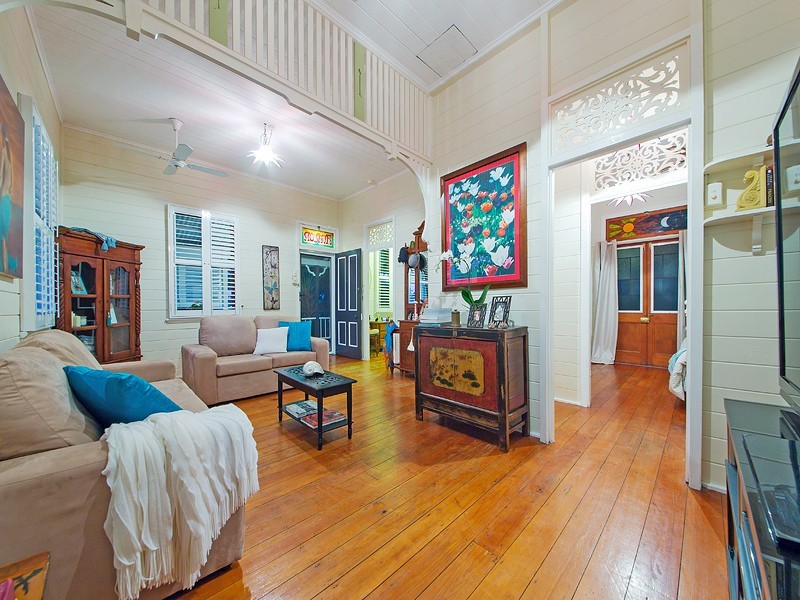 28 Barnham St, Wynnum QLD 4178