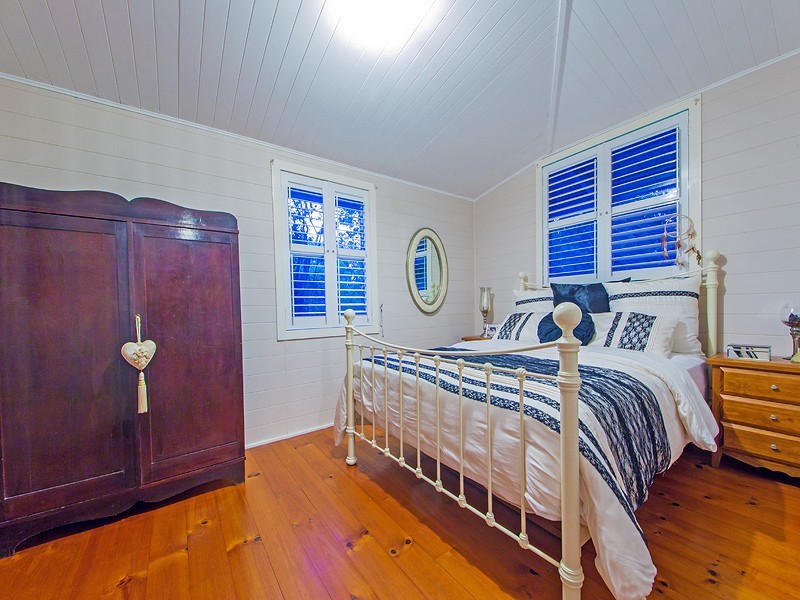 28 Barnham St, Wynnum QLD 4178