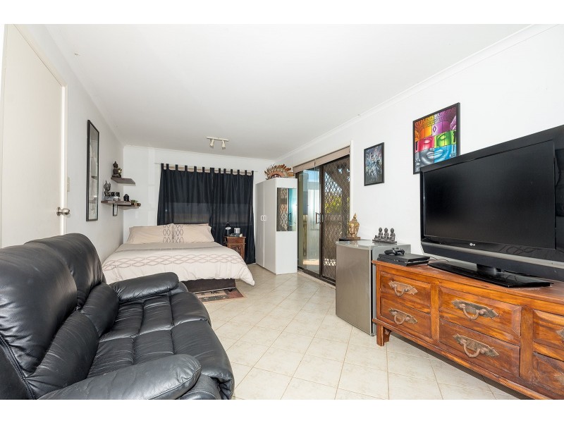 24 Lake View Road, Wamberal NSW 2260