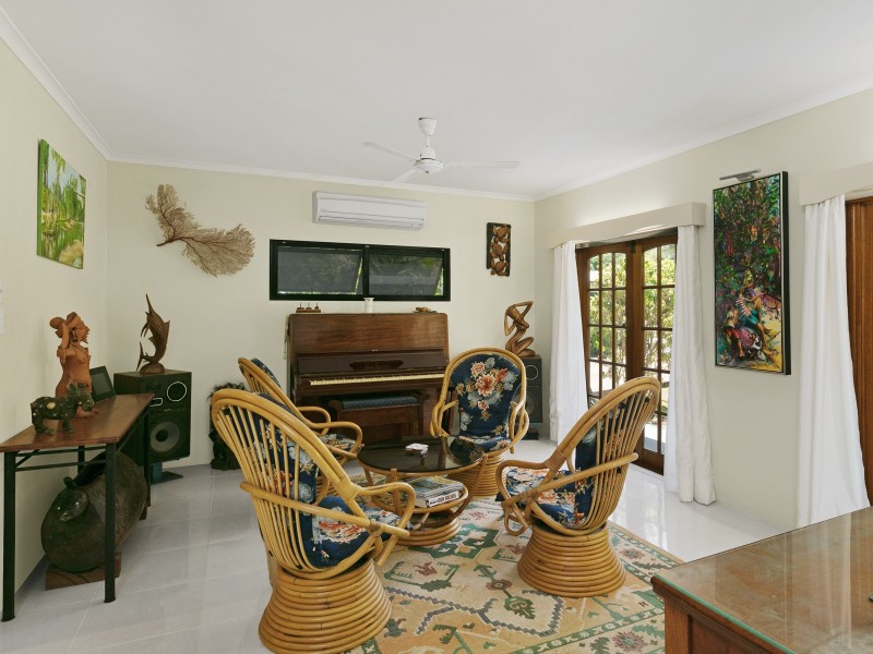 14 Gavin Street, Smithfield QLD 4878