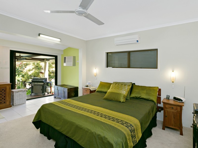 14 Gavin Street, Smithfield QLD 4878