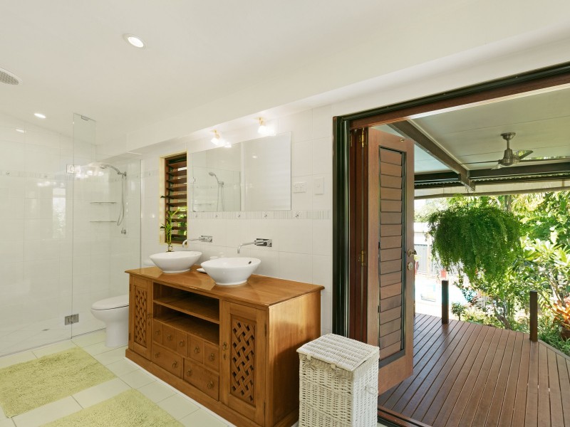 14 Gavin Street, Smithfield QLD 4878