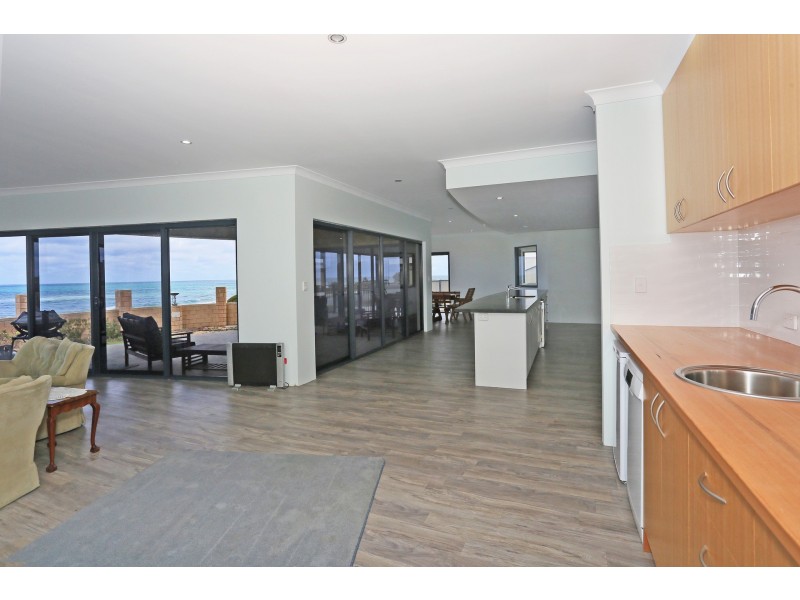 4 Donnybrook Turn, Dawesville WA 6211