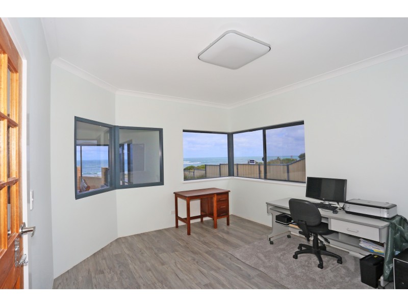 4 Donnybrook Turn, Dawesville WA 6211